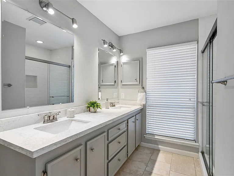 12226 Ravenmoor Dr — Photo 14