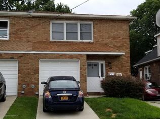 58 Domain St, Staten Island, NY 10314