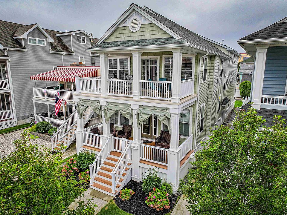 1st image of 304 Atlantic Ave #B