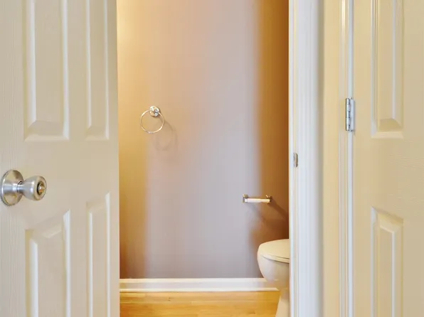 19 Marina Drive image 13 of 23