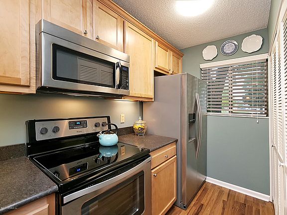 3801 Crown Point Rd Unit 1153-4