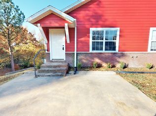 2473 N Brophy Cir, Fayetteville, AR 72703