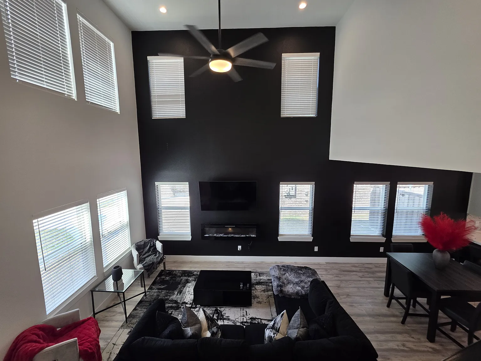 3 bed, 1543 sqft, $2,500 — Photo 4