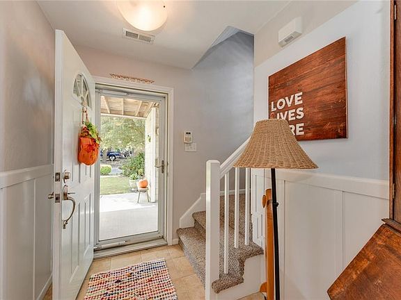 5th image of 3712 Chesterfield Ave