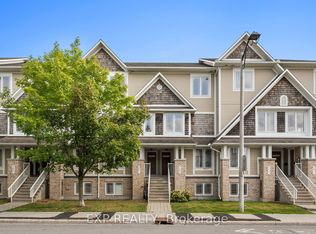 588 B Chapman Mills Dr, Ottawa, ON K2J0V4