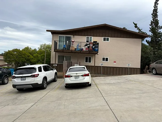 1547 Valle Vista Ave #1547 — Photo 19