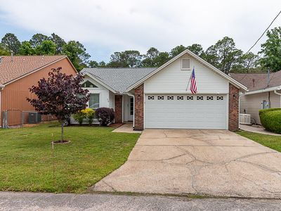 114 Crystal Lake Ln, Valparaiso, FL, 32580