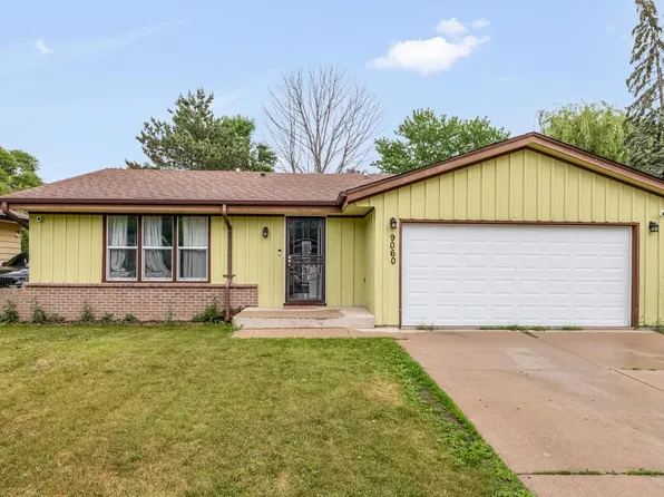 9060 N 86th STREET, Milwaukee, WI 53224