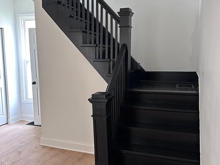 186 Gay St — Photo 9