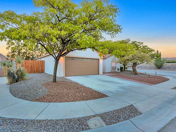 3rd image of 4976 Jaradite Dr