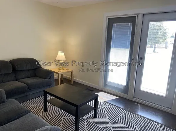 55 Lemoyne Cres W #3, Lethbridge, AB T1K 4J7