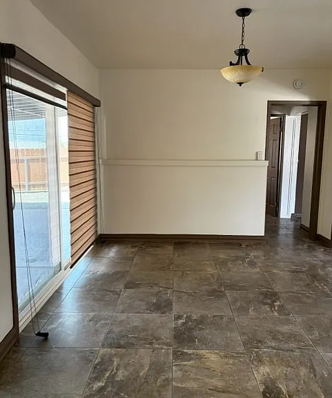 5909 Albemarle St — Photo 8