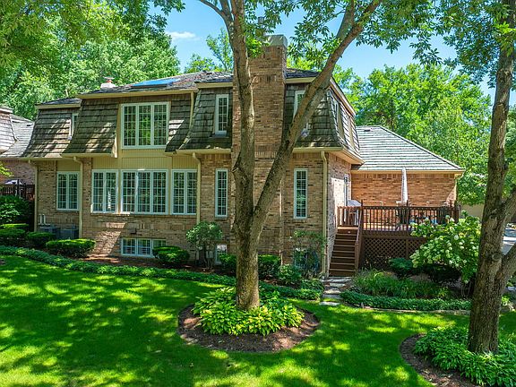 2nd image of 467 Le Provence Cir
