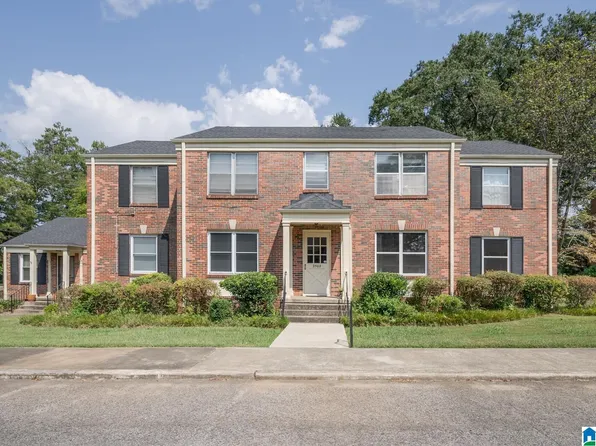 2502 Mountain Brook Cir APT B, Mountain Brk, AL 35223