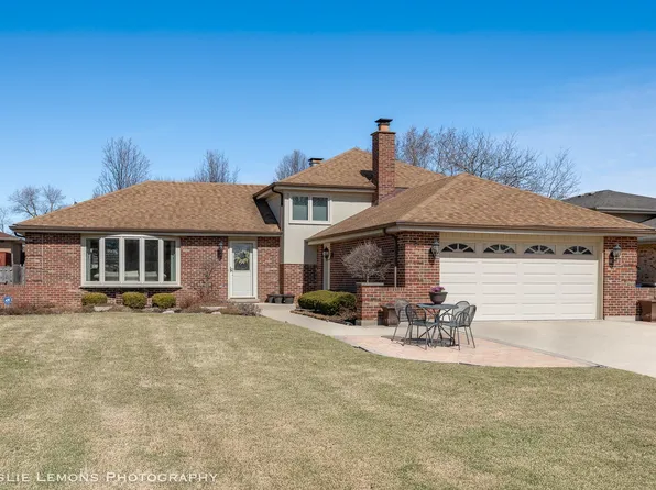 3420 Drover Ln, Darien, IL 60561