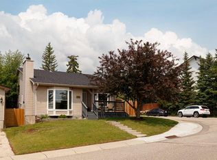 1211 SE Ranchview Rd NW, Calgary, AB T3G2B6