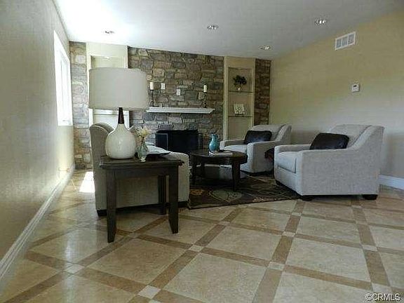 Upgraded Kitchen with Granite Counters, Upgraded Backsplash and