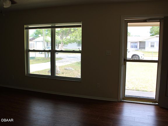 4th image of 1048 Alta Dr