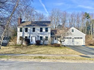 157 Deepwood Dr, Portland, ME 04103