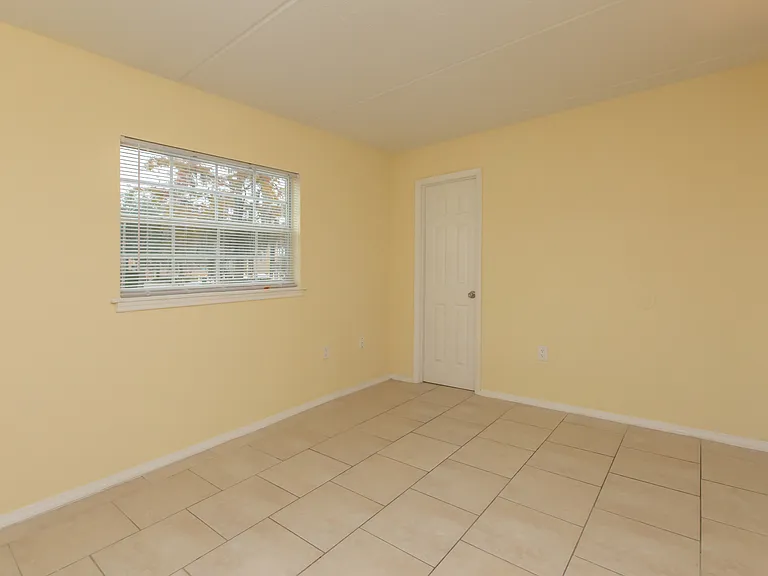Serenity Apartments — Photo 29