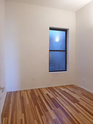 Rented by Bohemia Realty Group | media 18