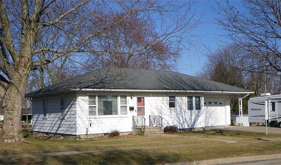 1st image of 205 7th St