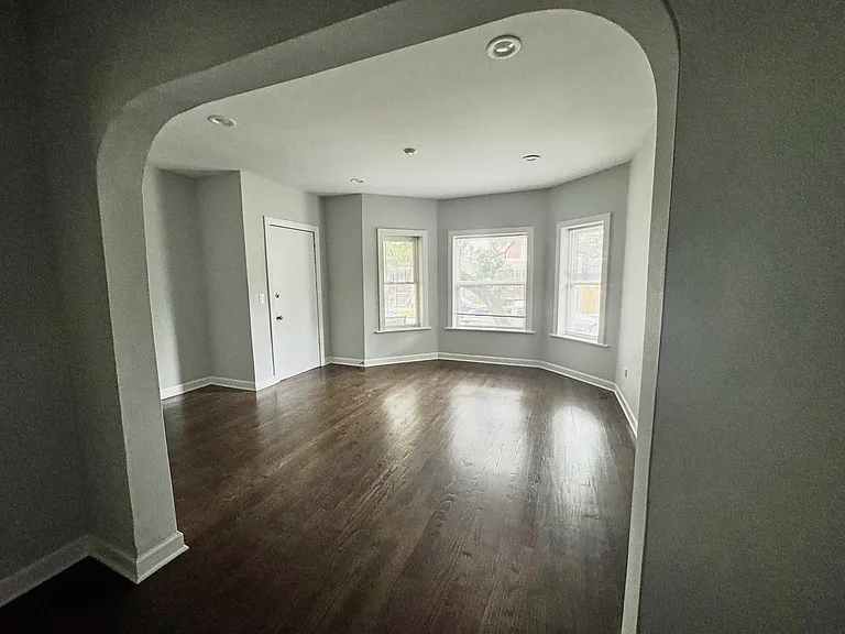 637 N Monticello Ave #1 — Photo 6