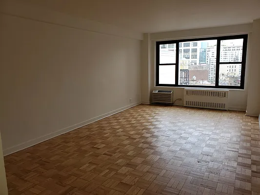 Rented by Corcoran | media 28