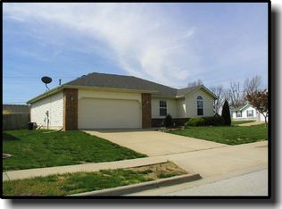 4446 W Juno St, Springfield, MO 65802