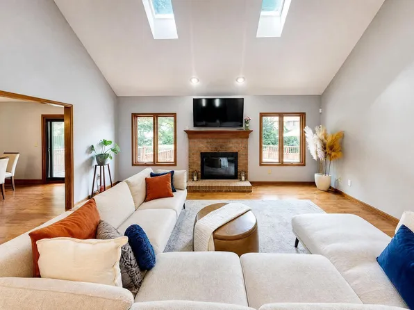 6279 Little Deer Ln, Columbus, OH 43213