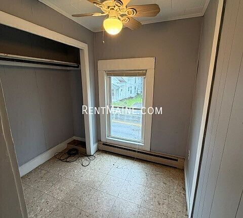 4th image of 203 Center St #2