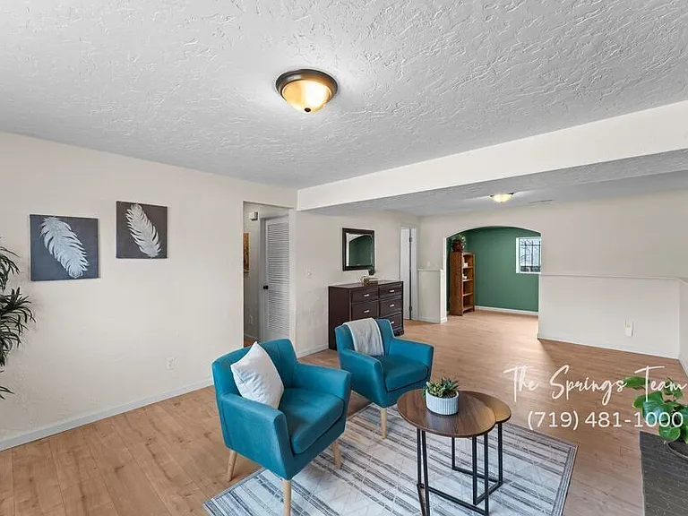 1730 Hathaway Dr — Photo 20