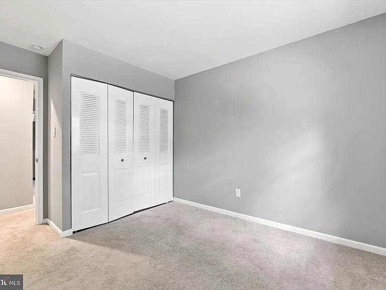 106 Woodside Cir — Photo 18