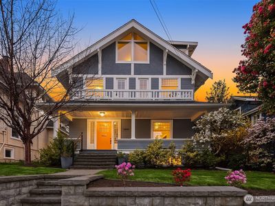 1939 14th Avenue E, Seattle, WA, 98112