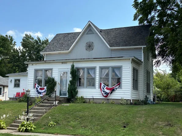 221 E Walnut St, Saint Paris, OH 43072
