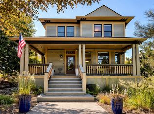 1175 11th St, Astoria, OR 97103