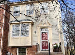 8015 Brightwood Ct, Ellicott City, MD 21043