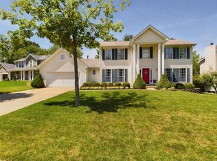 243 Robins Song Dr, Ballwin, MO 63021