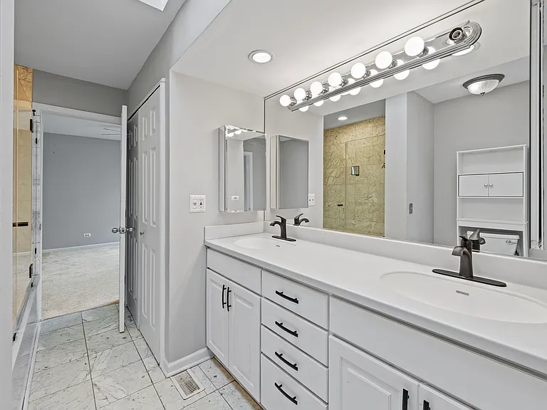 1839 N Bissell St #3 — Photo 13