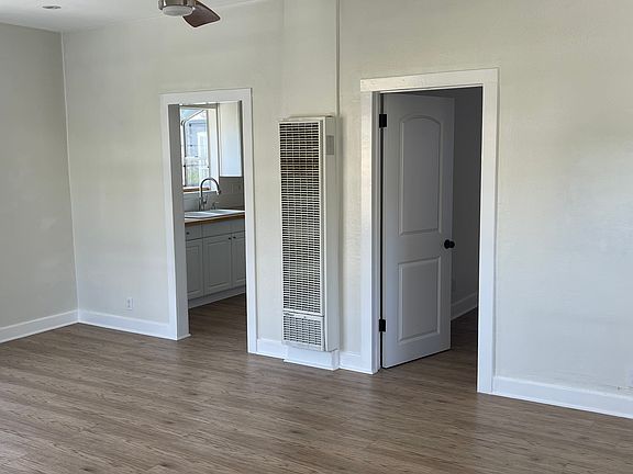 5th image of 655 W 31st St