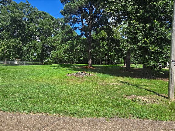 4th image of 0 Elm St