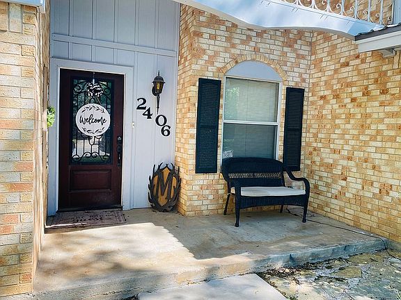 2nd image of 2406 Monterrey Dr