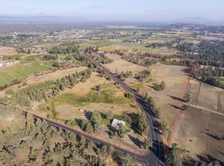 3233 NW Way, Redmond, OR 97756