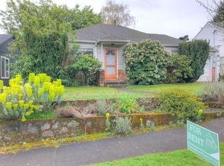 7726 SE Hawthorne Blvd, Portland, OR 97215
