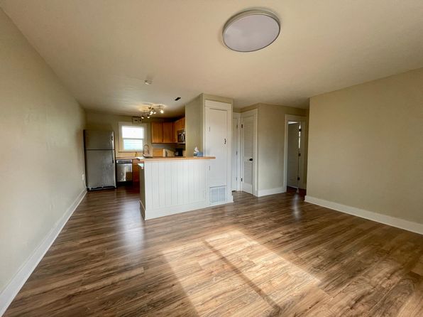 2833 N Overland Trl #1