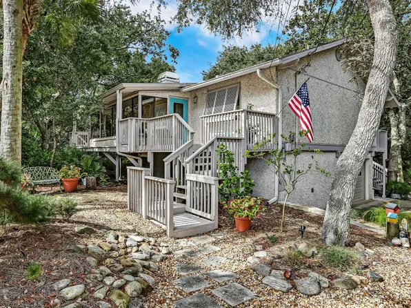 3433 1st Ave, Fernandina Beach, FL 32034