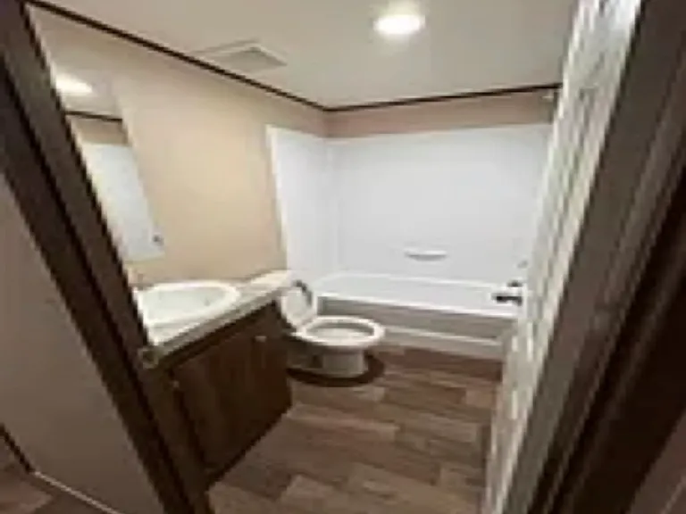 525 Kelly Rd #6 — Photo 3