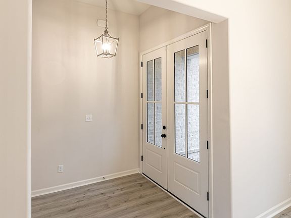 Vertical foyer 2