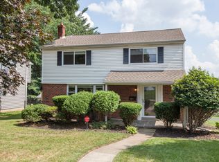 801 Wynnewood Rd, Ardmore, PA 19003