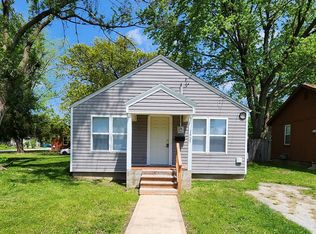 1927 W Thoman St, Springfield, MO 65803
